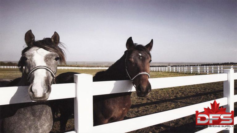 ranch rail vinyl fence canada